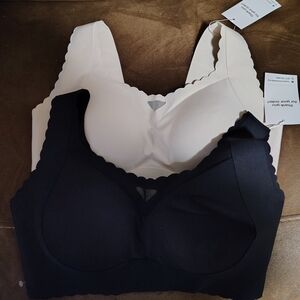 NWT LiftCharmElegant Black and Cream Scalloped Bralette Set
